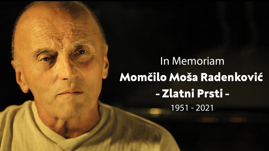 Jedan od najznačajnijih zaječarskih muzičara, Momčilo Radenković – Moša, osnivač, pevač, gitarista i kompozitor legendarne grupe „Zlatni prsti“, njen muzički i duhovni vođa, i jedan od pokretača “Zaječarske Gitarijade”, preminuo je danas.